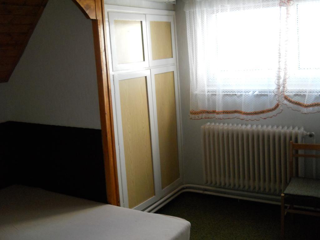 Pal Haz Daire Abádszalók Oda fotoğraf